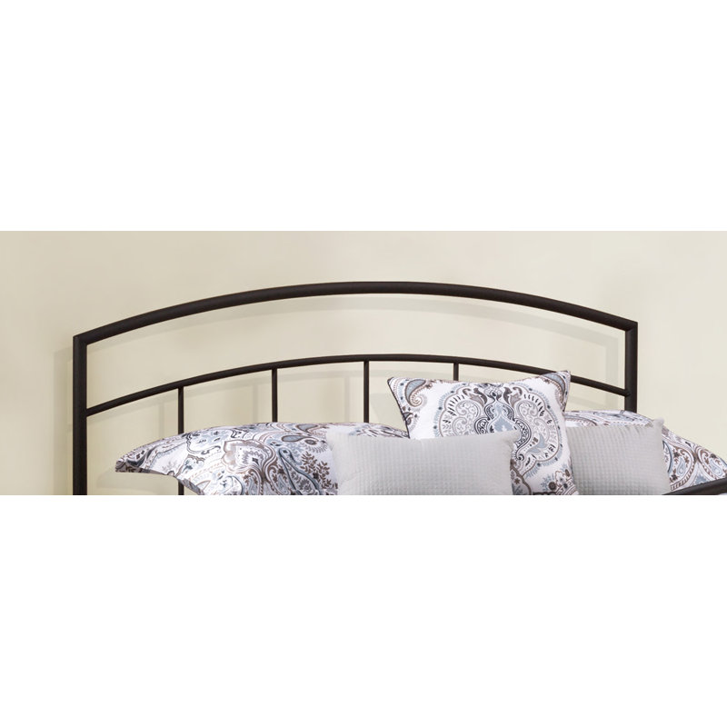 Laurel Foundry Modern Farmhouse Pemberton Heights Metal Headboard